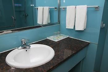 Qingdao Yahaige Hotel Экстерьер фото